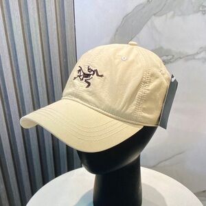 試着保管 ARC'TERYX leaf B.A.C. CAP BLACK 稀少 Arc'teryx LEAF BAC Gen 1 mesh cap Hat color black One Size fashion